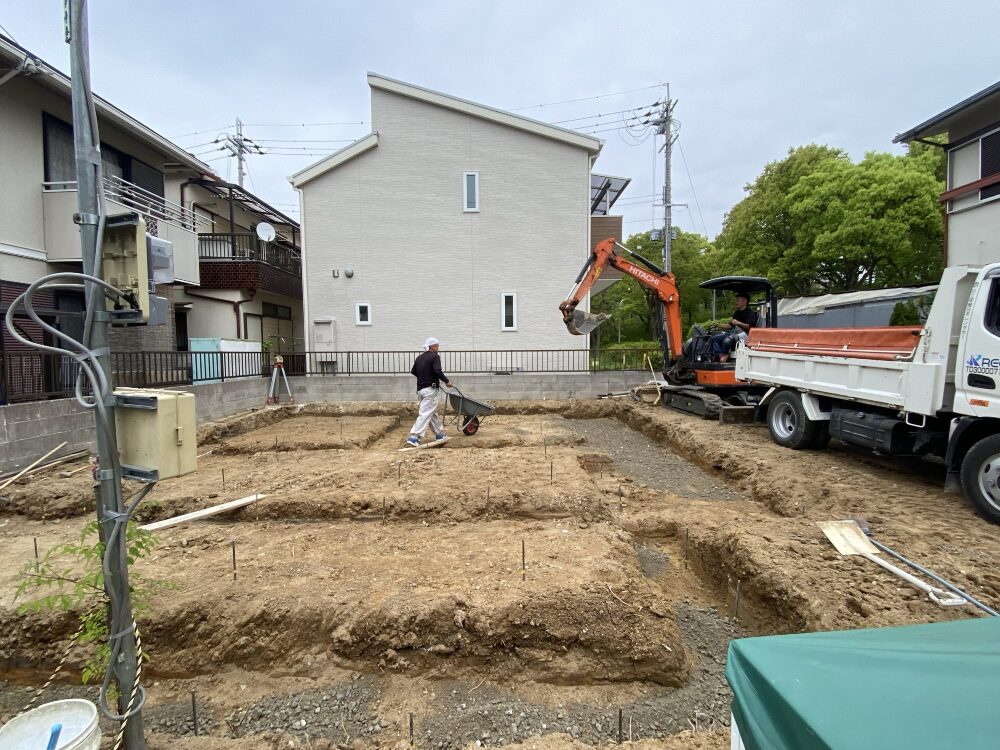 基礎工事が着工しました。